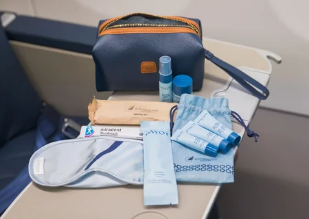AZAL-ın ilk yeni nəsil Airbus A321neo təyyarəsi Bakıya çatıb