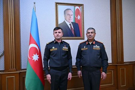 Müdafiə Nazirliyinin hərbçilərinə ali hərbi rütbələr təqdim edilib