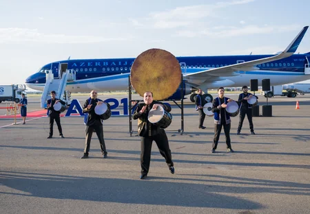 AZAL-ın ilk yeni nəsil Airbus A321neo təyyarəsi Bakıya çatıb
