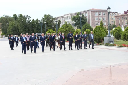 Naxçıvan memarlıq məktəbi və ənənələrinə dair respublika elmi konfransı keçirilib