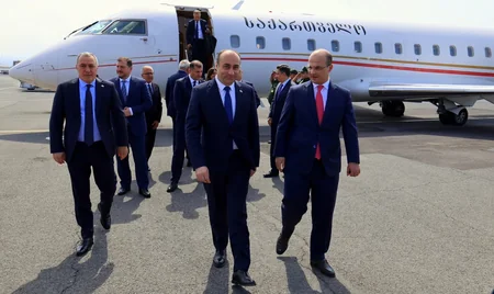 Gürcüstanın DTX rəisi Ermənistanda təhlükəsizlik çağırışları barədə danışıqlar aparıb