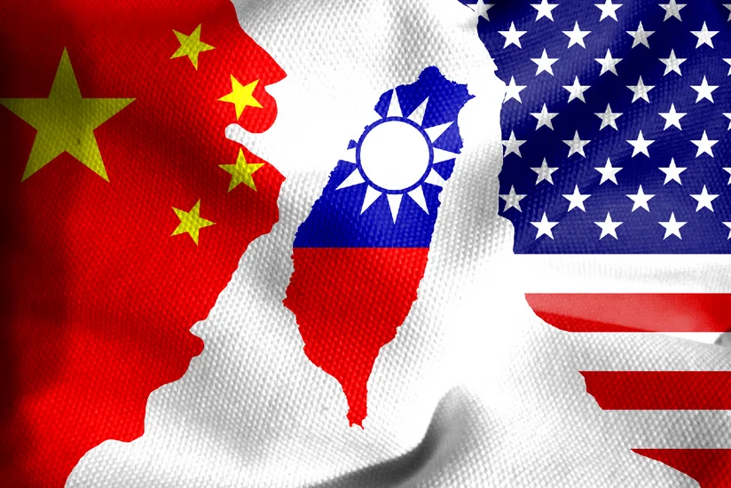 Китай призвал США отказаться от поставок оружия Тайваню