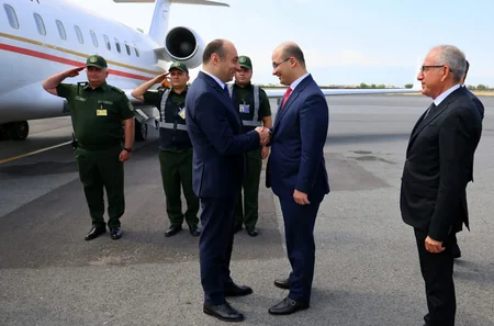 Gürcüstanın DTX rəisi Ermənistanda təhlükəsizlik çağırışları barədə danışıqlar aparıb