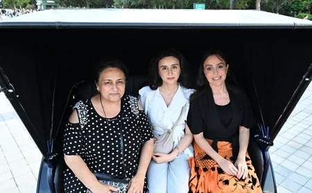 Leyla Əliyeva və Arzu Əliyeva Dənizkənarı Milli Parkda açılış və təqdimat mərasimlərində iştirak ediblər