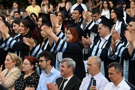 Azərbaycan Əmək və Sosial Münasibətlər Akademiyasında Məzun günü qeyd olunub