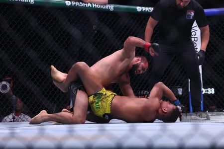UFC Fight Night Baku: Avstraliyanı təmsil edən türkiyəli Kaan Ofli qələbə qazanıb - YENİLƏNİB-3