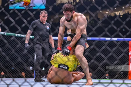 Bakıda tarixi UFC gecəsi: Fiziyevdən möhtəşəm qələbə - FOTOREPORTAJ
