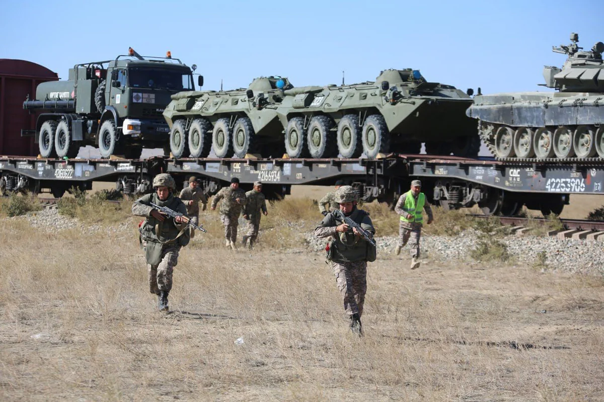 В Казахстане пройдут масштабные военные учения