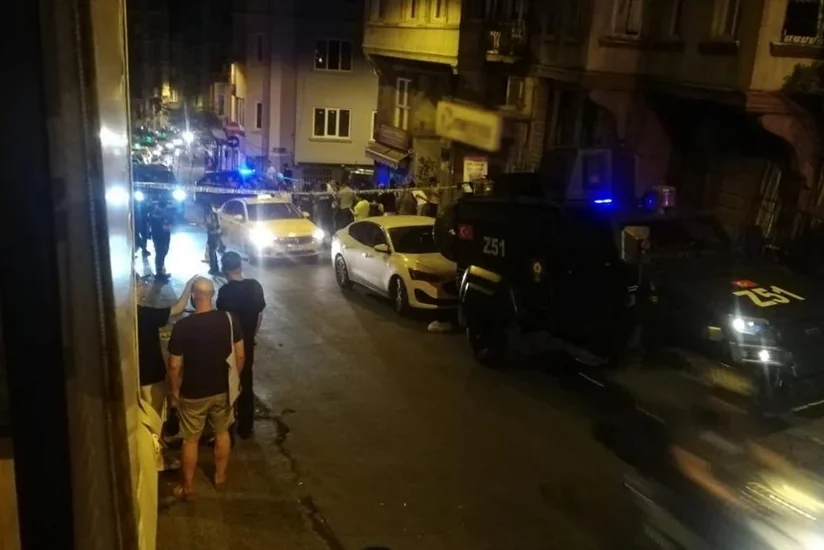 İstanbulda əldəqayırma qurğu partlayıb