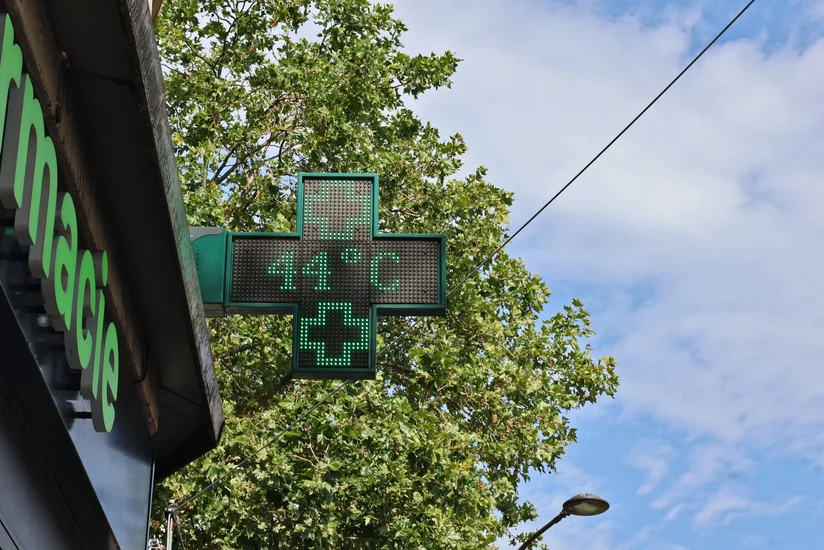 France records 1,000 excess deaths during record-breaking heatwave