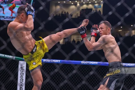 Bakıda tarixi UFC gecəsi: Fiziyevdən möhtəşəm qələbə - FOTOREPORTAJ