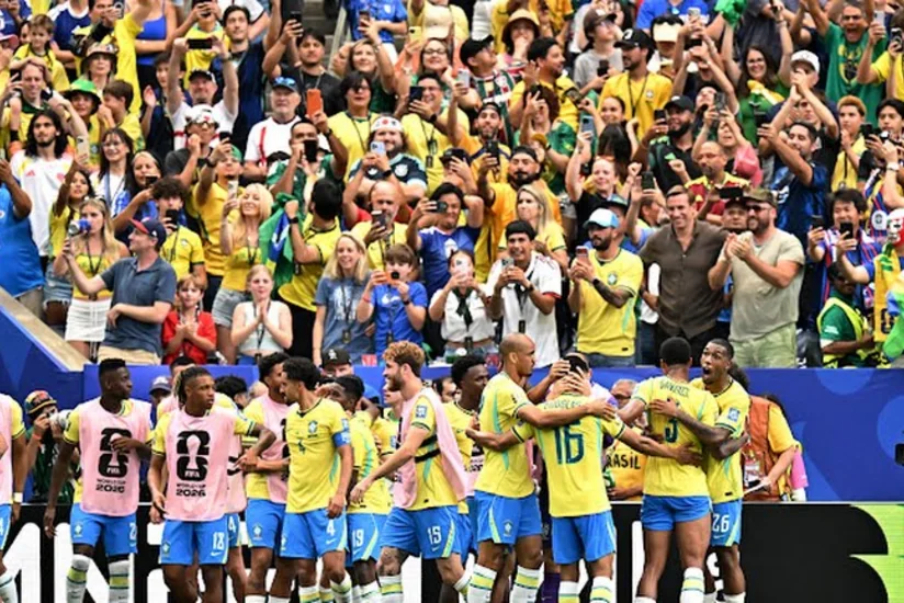 DÇ-2026: Yaponiyanı son anlarda vurduğu qolla məğlub edən Braziliya 1/8 finala yüksəlib - YENİLƏNİB-5
