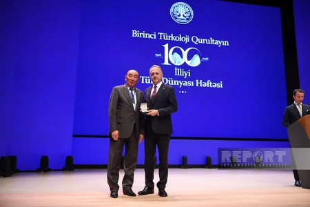 Bir qrup alim Birinci Türkoloji Qurultayın 100 illiyi (1926–2026) xatirə nişanı ilə təltif edilib