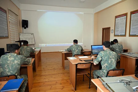 Azerbaijani Army conducts demonstration classes with new officers