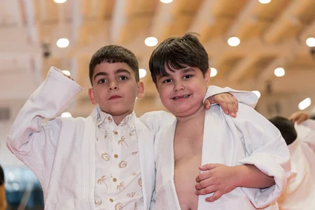 Autizmli uşaqlar Azərbaycan millisinin təlim-məşq düşərgəsini ziyarət ediblər