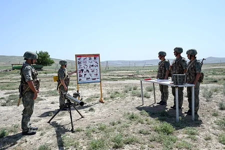 Azerbaijani Army conducts demonstration classes with new officers
