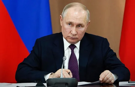 Putin daxili bazarda yanacaq qıtlığının kritik olmadığını bildirib