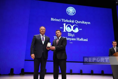 Bir qrup alim Birinci Türkoloji Qurultayın 100 illiyi (1926–2026) xatirə nişanı ilə təltif edilib
