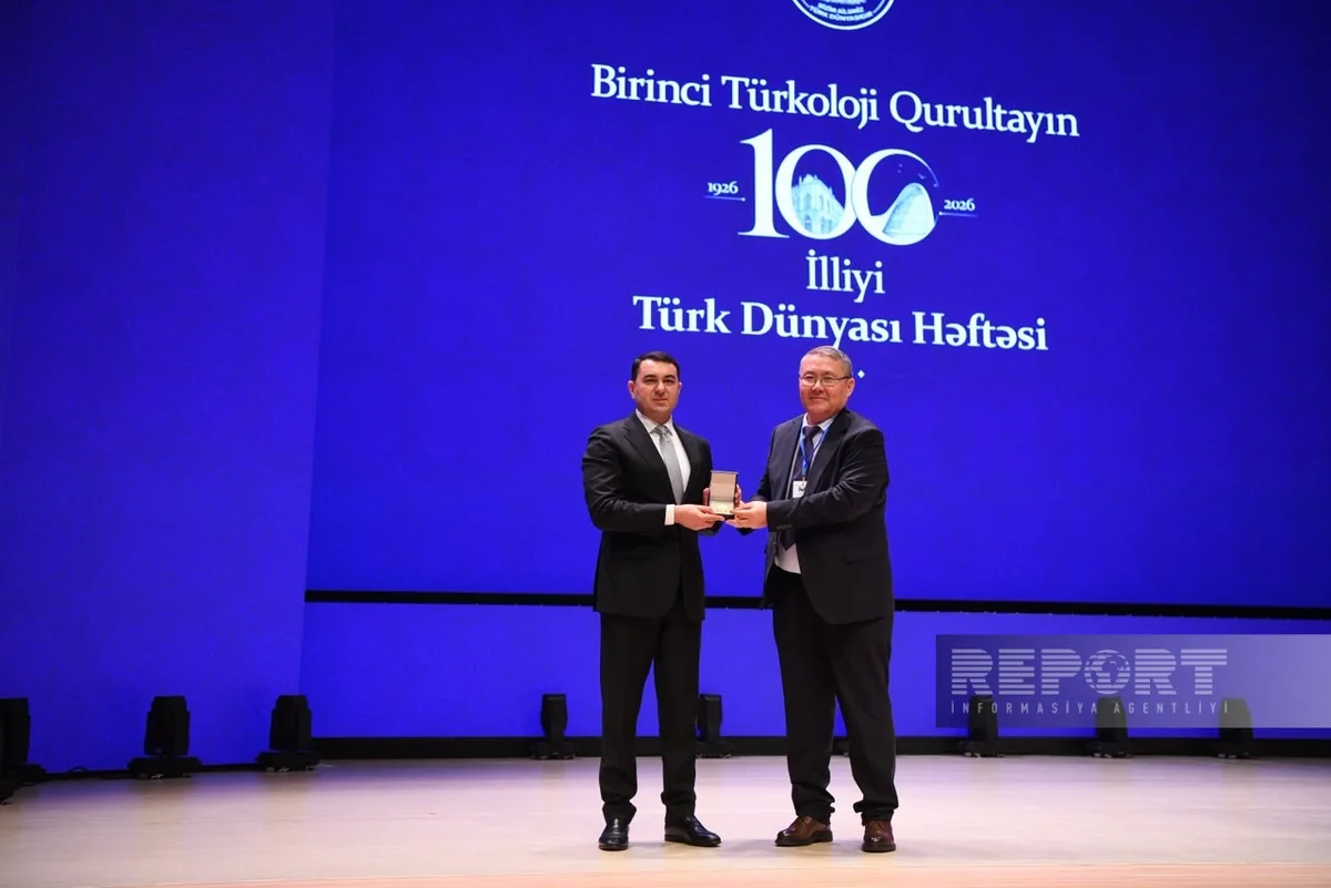 Turkic cultural figures receive First Turkology Congress medal