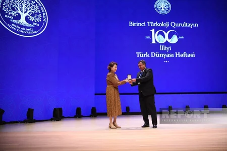 Bir qrup alim Birinci Türkoloji Qurultayın 100 illiyi (1926–2026) xatirə nişanı ilə təltif edilib