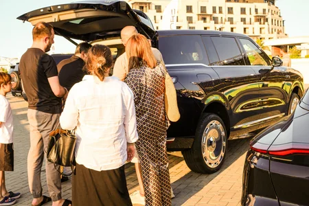 İlk IM Motors LS9 Plug-in-Hybrid Sea Breezedə təqdim olundu