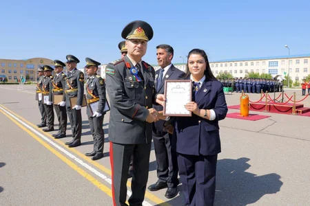 Naxçıvan Hərbi Kollecinin ilk məzun buraxılış mərasimi keçirilib