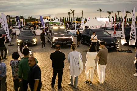 İlk IM Motors LS9 Plug-in-Hybrid Sea Breezedə təqdim olundu