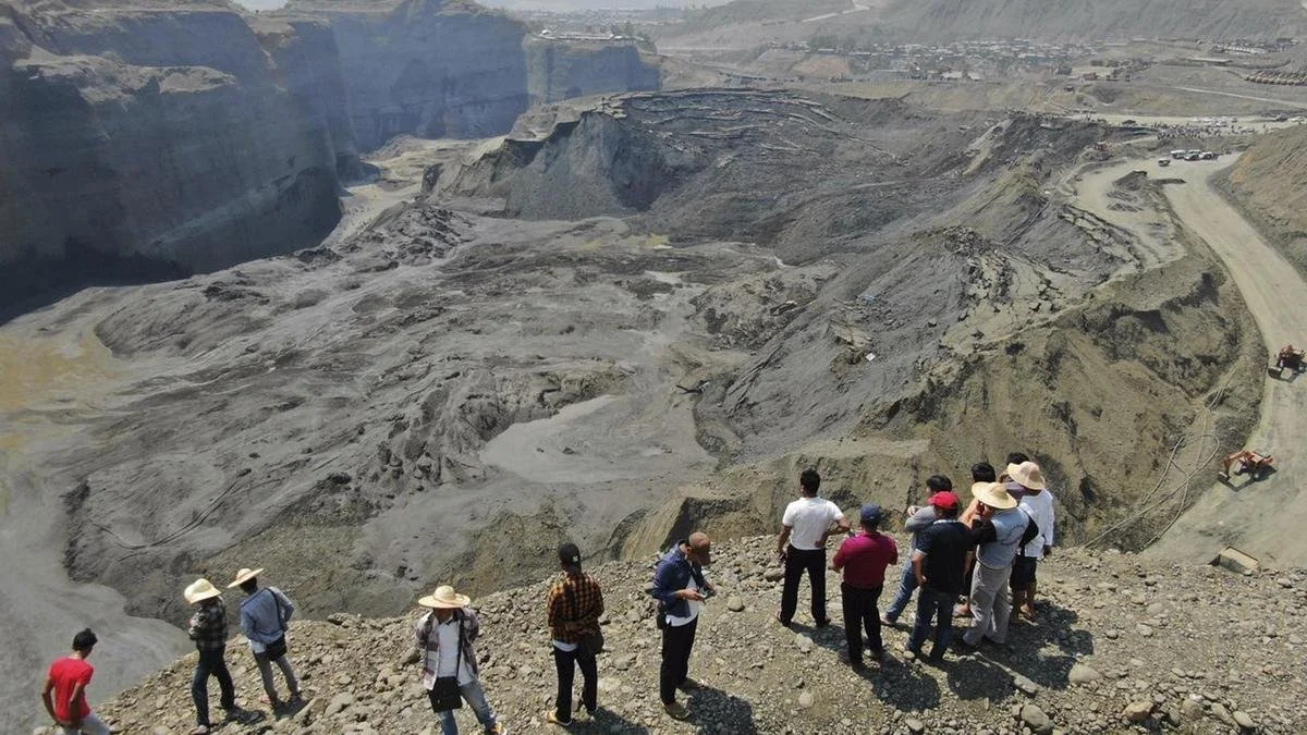 Myanmada mədənin çökməsi nəticəsində 5 nəfər ölüb, 15 nəfər itkin düşüb