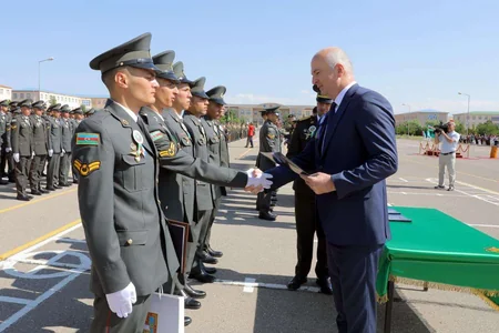 Naxçıvan Hərbi Kollecinin ilk məzun buraxılış mərasimi keçirilib