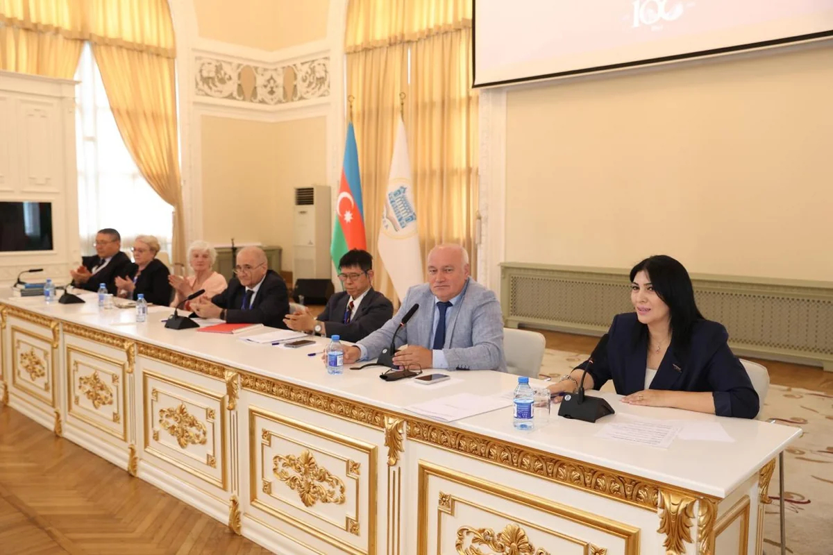 Baku hosts panel discussion on prospects of Turkic history and ideological approaches