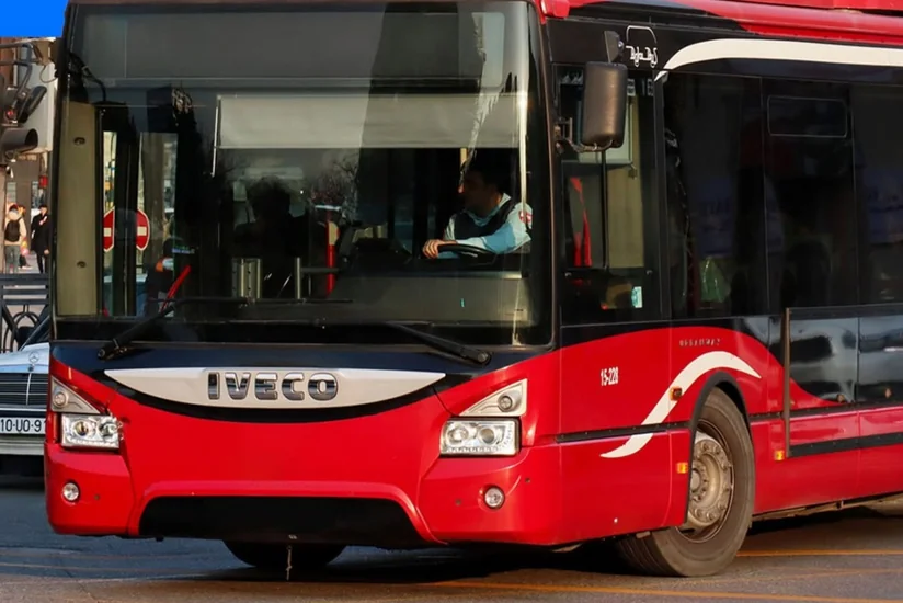 Bakıda daha iki marşrut xəttinin avtobusları yenilənib