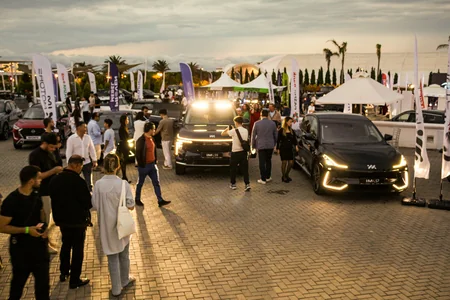 İlk IM Motors LS9 Plug-in-Hybrid Sea Breezedə təqdim olundu