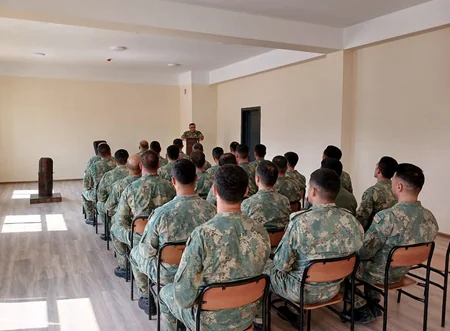 Graduation ceremony held for Heavy Machine Gun Crew Training Course