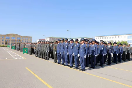 Naxçıvan Hərbi Kollecinin ilk məzun buraxılış mərasimi keçirilib