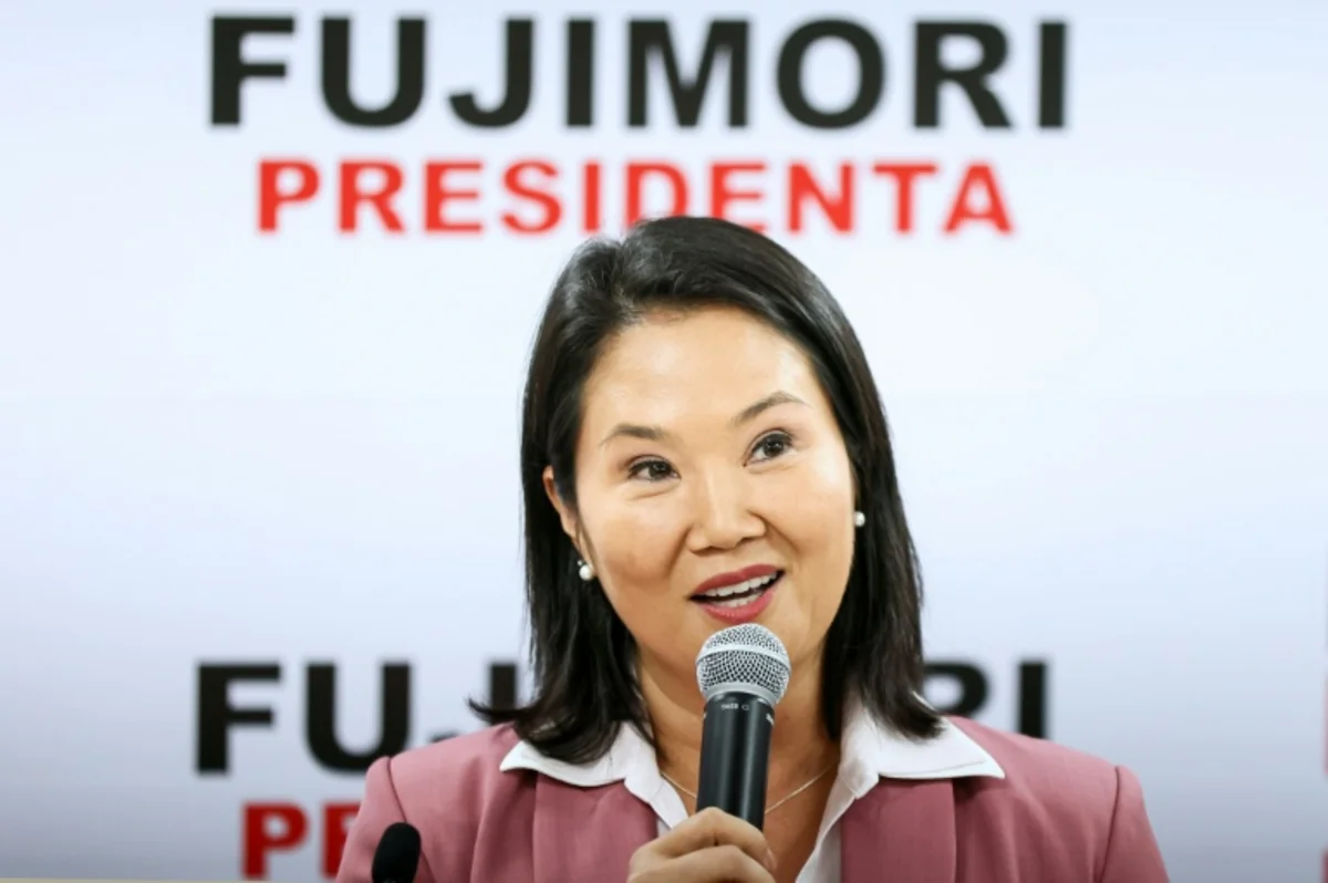 Keyko Fuximori Perunun ilk qadın Prezidenti olub