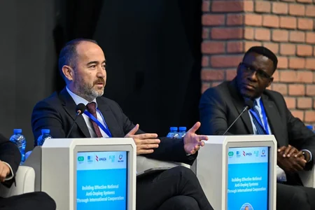 Bakıda Təmiz idman uğrunda forumu keçirilib