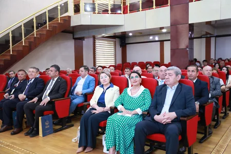 BDU-da Birinci Türkoloji Qurultaya həsr olunmuş kitabların təqdimatı keçirilib