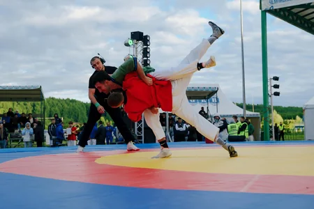 Azərbaycan millisi kəmər güləşi üzrə Dünya Kuboku və dünya çempionatında 29 medal qazanıb