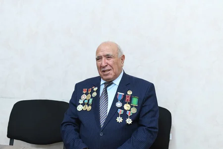 Rövşən Rzayev vətəndaşların növbəti qəbulunu keçirib