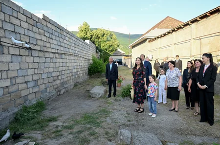 Leyla Əliyeva Onlardan biri: Emil adlı anım tədbirində iştirak edib