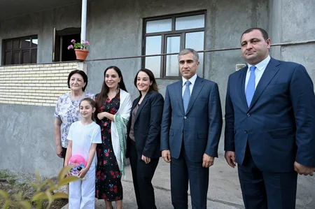 Leyla Əliyeva Onlardan biri: Emil adlı anım tədbirində iştirak edib
