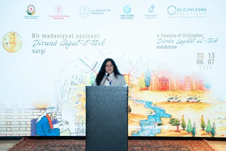 Xalça Muzeyində Bir mədəniyyət xəzinəsi: Divanü lüğat-it-türk adlı sərgi açılıb