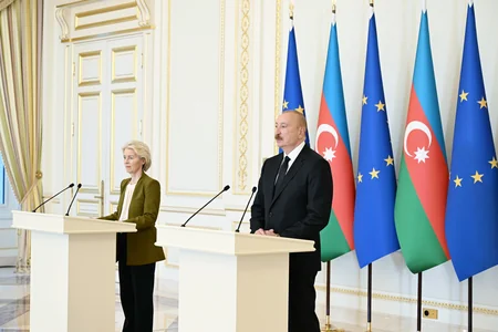 İlham Əliyev və Ursula Fon der Lyayen mətbuata bəyanatlarla çıxış ediblər - YENİLƏNİB