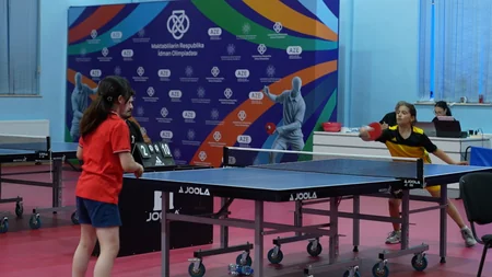 Bakıda keçirilən stolüstü tennis üzrə respublika birinciliyinə yüzdən çox idmançı qatılıb