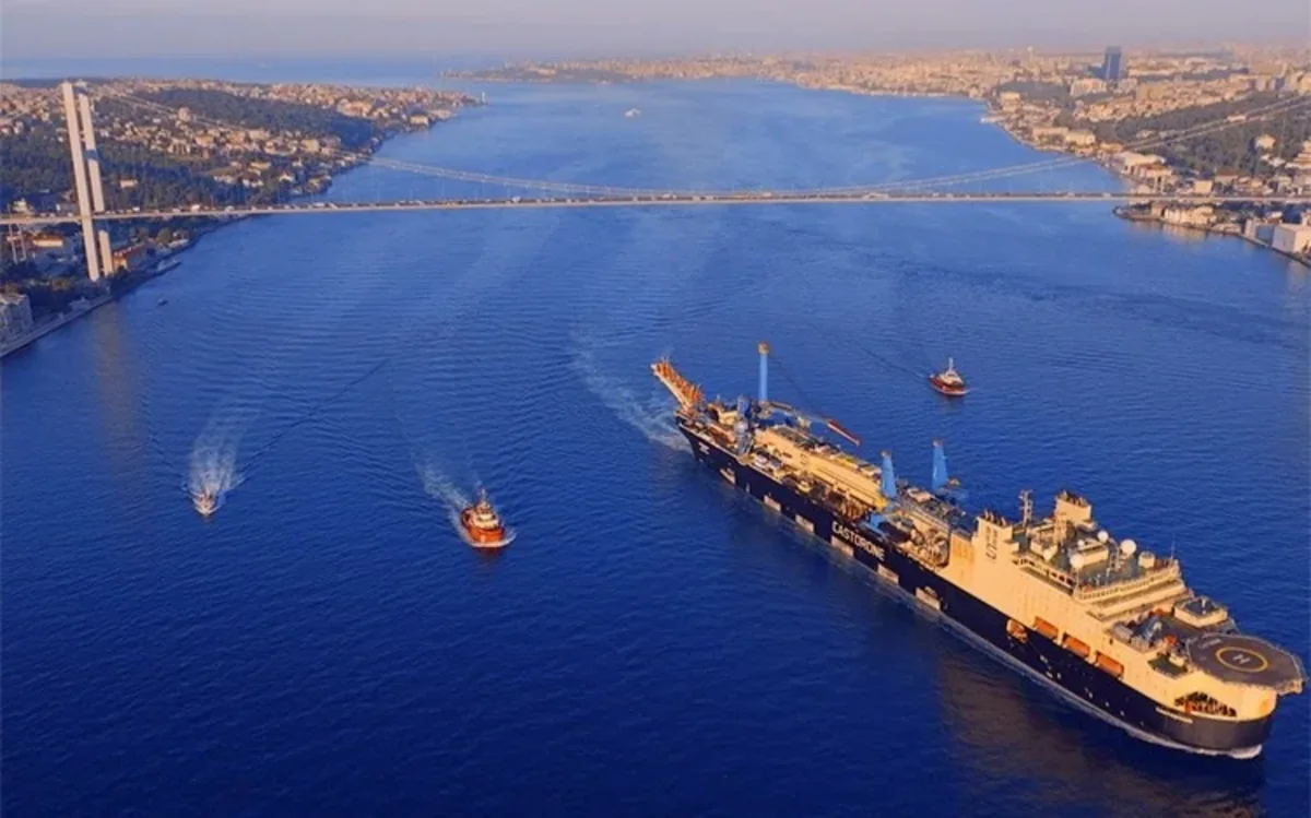 Türkiye increases toll for ships passing through Bosphorus and Dardanelles by 15%