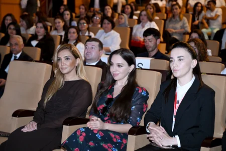 Leyla Əliyeva Onlardan biri: Emil adlı anım tədbirində iştirak edib