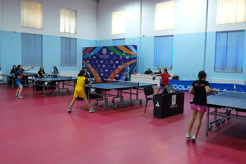 Bakıda keçirilən stolüstü tennis üzrə respublika birinciliyinə yüzdən çox idmançı qatılıb