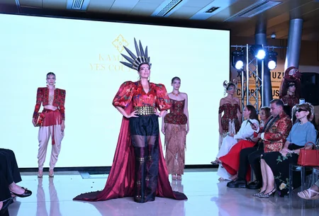 Azərbaycan Milli Xalça Muzeyində Zamanın naxışları moda nümayişi təşkil olunub