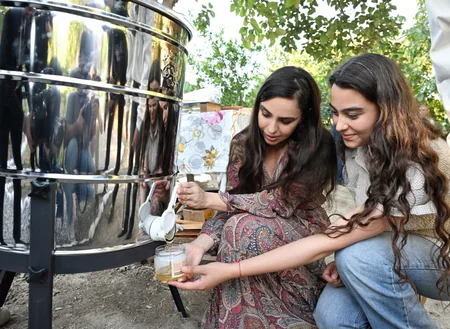 Leyla Aliyeva meets Young Beekeeper project participant in Yevlakh