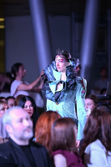 Azərbaycan Milli Xalça Muzeyində Zamanın naxışları moda nümayişi təşkil olunub